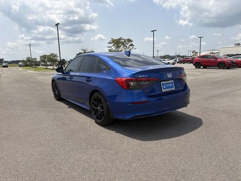 Used 2023 Honda Civic Sport image 6