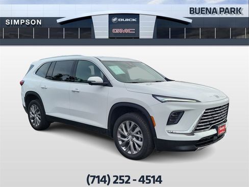 Used 2026 Buick Enclave Preferred image 2