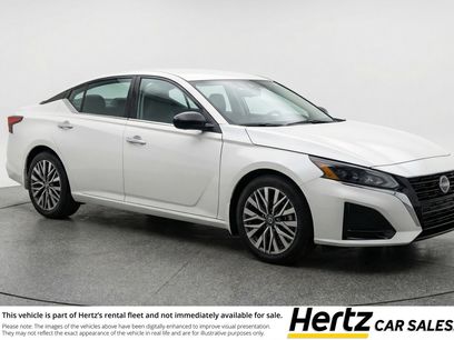 Used 2025 Nissan Altima 2.5 SV