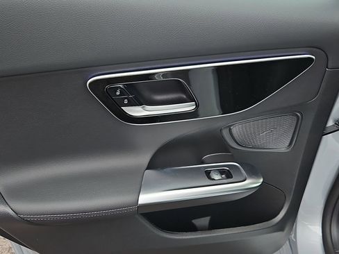 New 2026 Mercedes-Benz C 300 Sedan image 15
