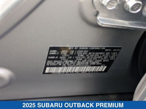 Certified 2025 Subaru Outback Premium image 31