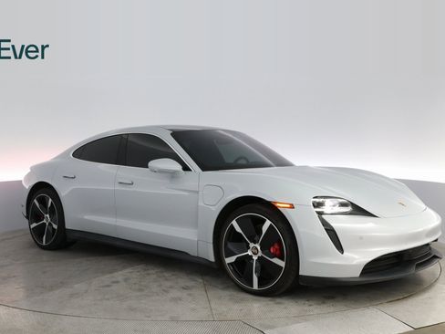 Used 2021 Porsche Taycan 4S w/ Premium Package image 5