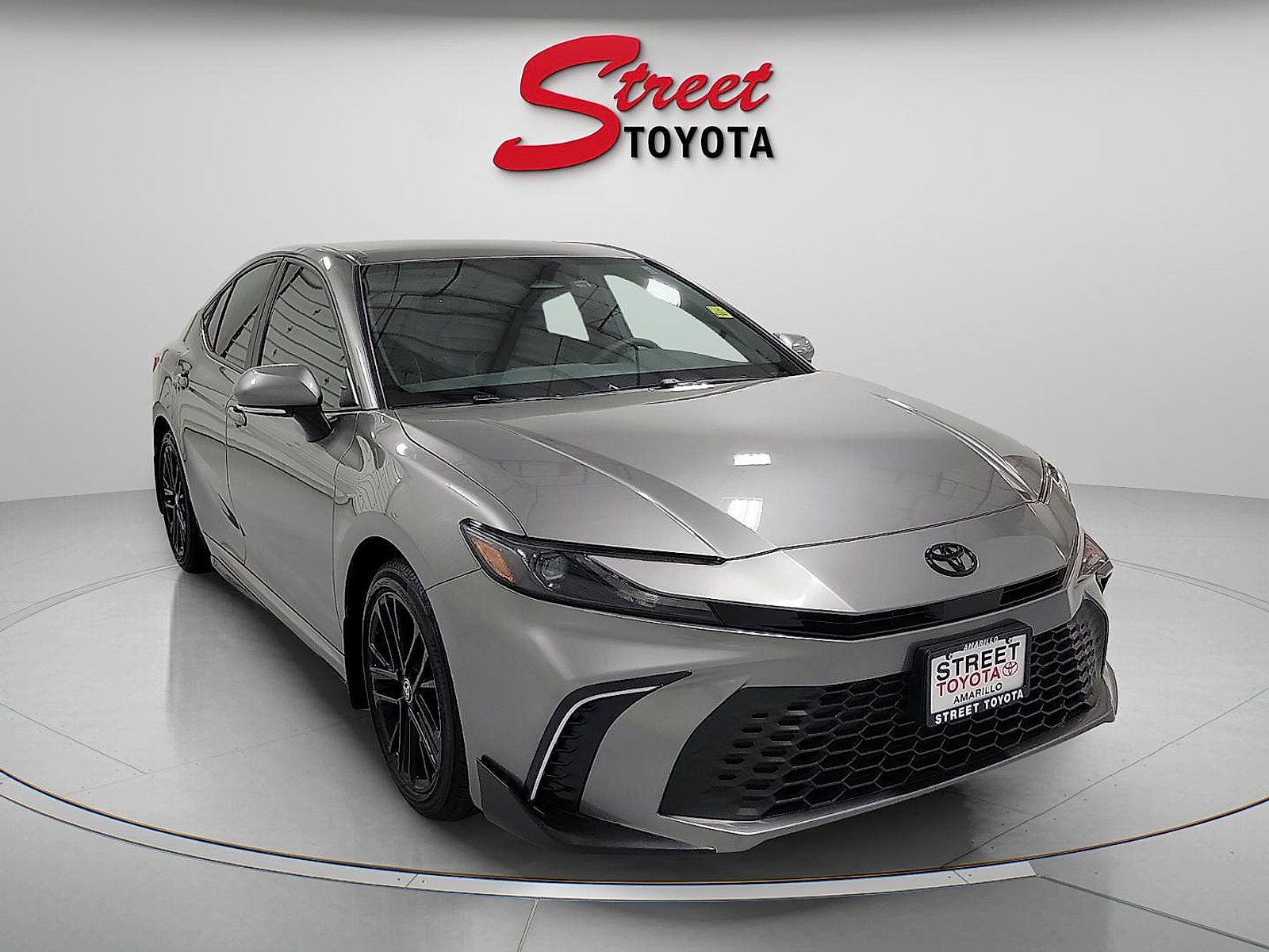 Certified 2026 Toyota Camry SE FWD image 5