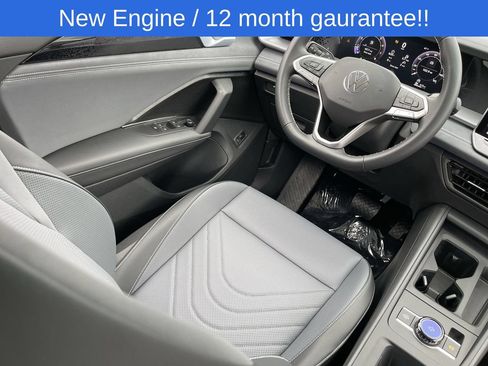 New 2026 Volkswagen Tiguan SE FWD image 10