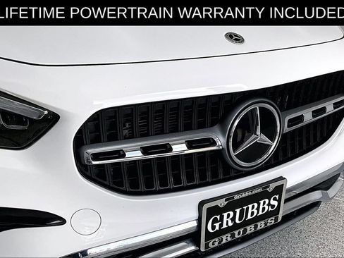 Used 2025 Mercedes-Benz GLA 250 4MATIC image 36