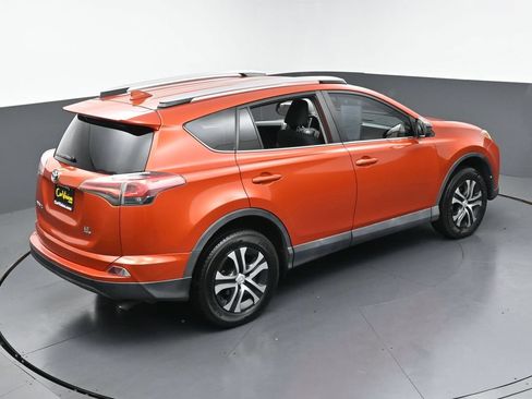 Used 2016 Toyota RAV4 LE AWD/4WD image 35