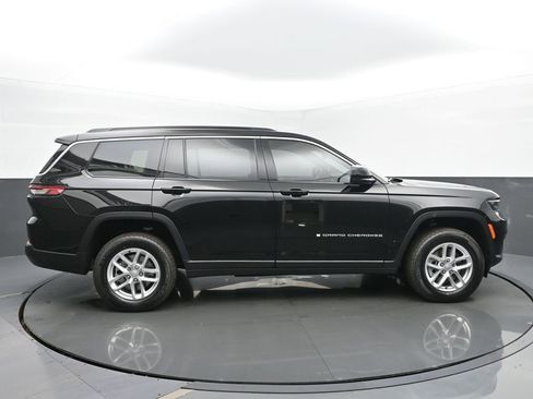 New 2025 Jeep Grand Cherokee L Laredo w/ Luxury Tech Group I image 6