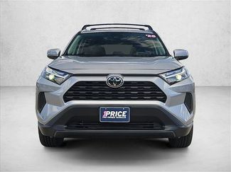 Used 2025 Toyota RAV4 XLE FWD video 2