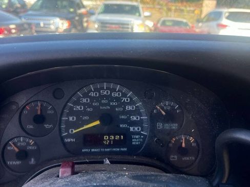 Used 2001 GMC Savana 2500 image 12