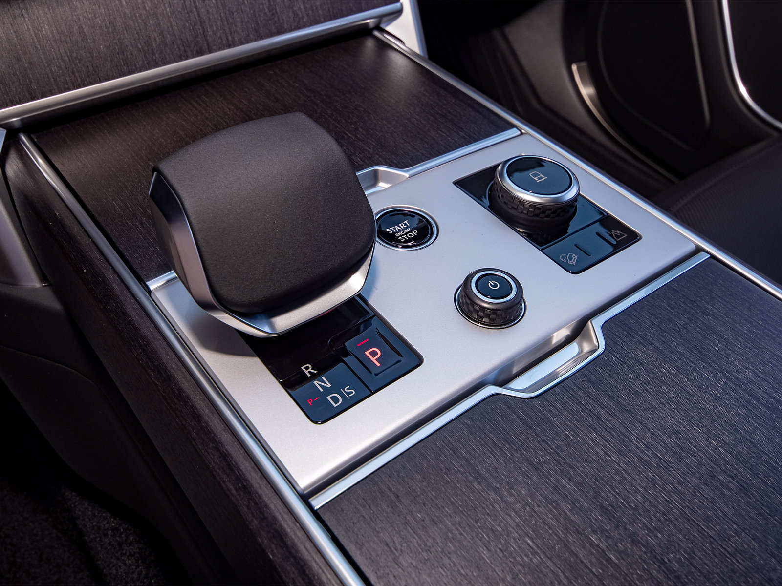 New 2027 Land Rover Range Rover SE AWD/4WD image 27