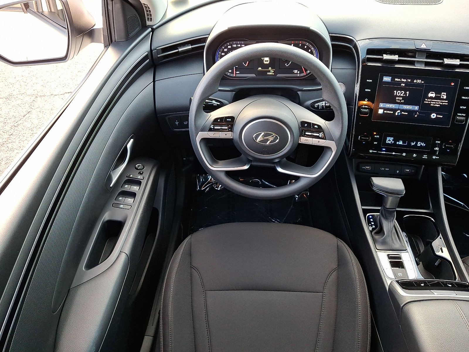 Certified 2024 Hyundai Tucson SEL AWD/4WD image 11