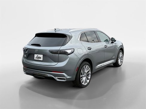 Used 2024 Buick Envision Avenir image 4