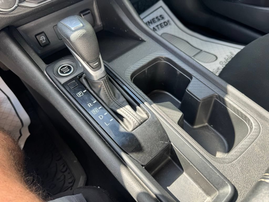 Used 2025 Nissan Sentra S FWD image 18