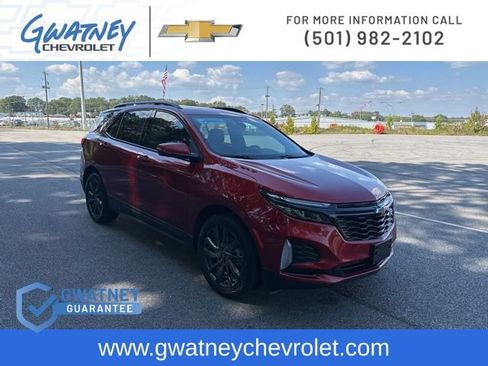 Used 2024 Chevrolet Equinox RS image 3