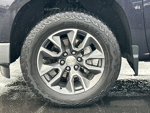 Used 2022 Chevrolet Silverado 1500 LT w/ All Star Edition Plus image 43