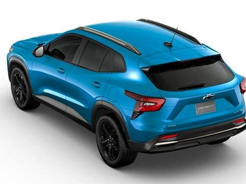 New 2025 Chevrolet Trax ACTIV w/ Driver Confidence Package image 32