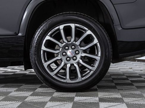 Used 2021 GMC Acadia Denali w/ Denali Ultimate Package AWD/4WD image 47
