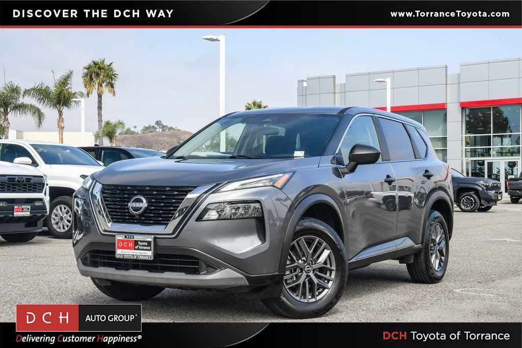 Used 2023 Nissan Rogue S FWD image 1