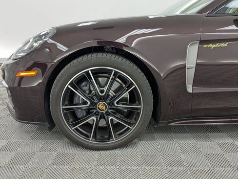 Used 2023 Porsche Panamera 4 image 16