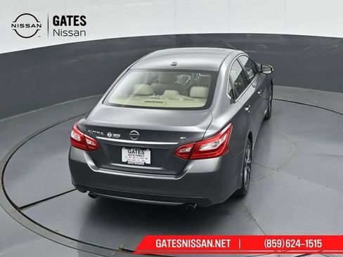 Used 2016 Nissan Altima 2.5 SL w/ 2.5 Technology w/LED Package FWD image 42