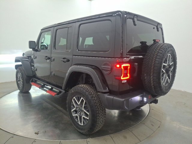 Used 2024 Jeep Wrangler Unlimited Sahara w/ Dual Top Group AWD/4WD image 5