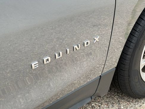Used 2024 Chevrolet Equinox LT FWD image 37
