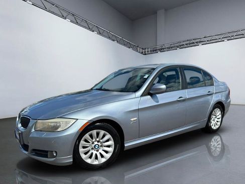 Used 2009 BMW 328i xDrive Sedan AWD/4WD image 26