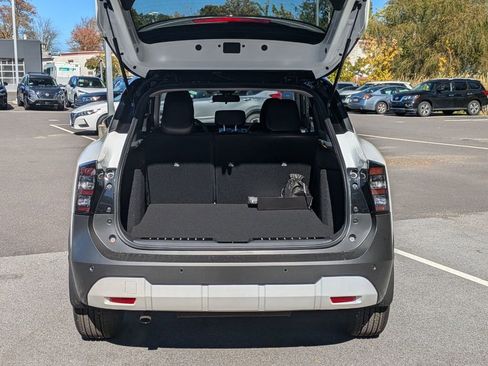 New 2026 Nissan Kicks SV w/ SV Premium Package image 21