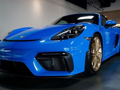 Used 2023 Porsche 718 Boxster Spyder RWD image 56