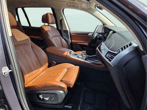 Used 2021 BMW X7 xDrive40i w/ Executive Package AWD/4WD image 21