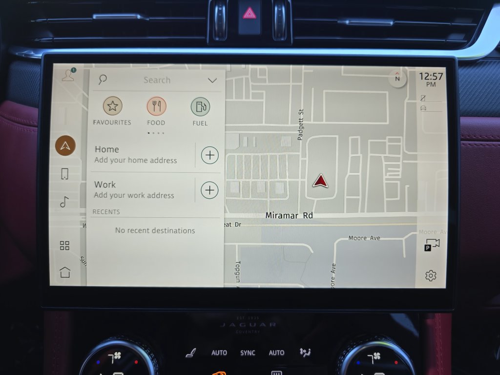 Used 2022 Jaguar F-PACE SVR AWD/4WD image 25