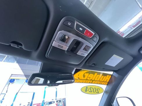 Used 2024 Kia Telluride EX X-Line AWD/4WD image 34