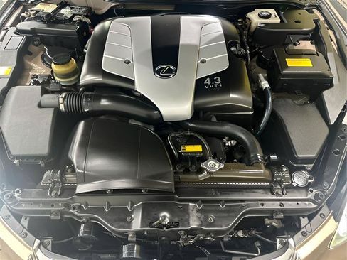 Used 2002 Lexus SC 430 Convertible RWD image 30