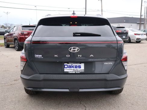 Used 2024 Hyundai Kona SEL image 7