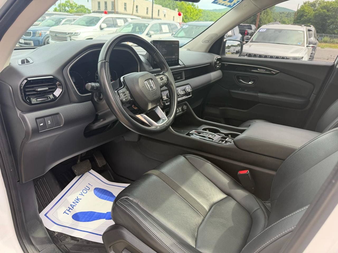 Used 2023 Honda Pilot Touring image 10