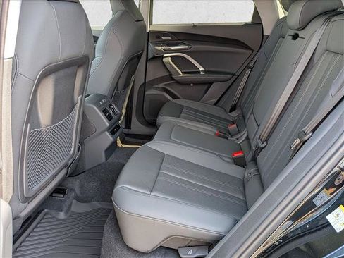 New 2026 Audi Q5 Premium Plus AWD/4WD image 17