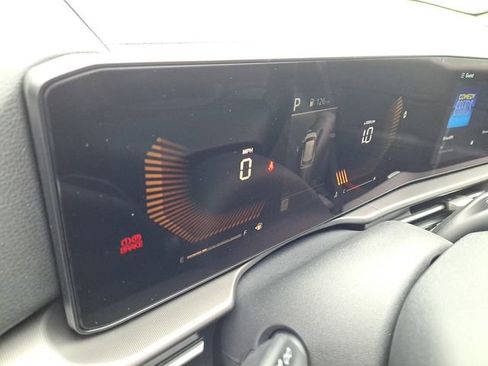 New 2026 Kia Sportage EX image 8