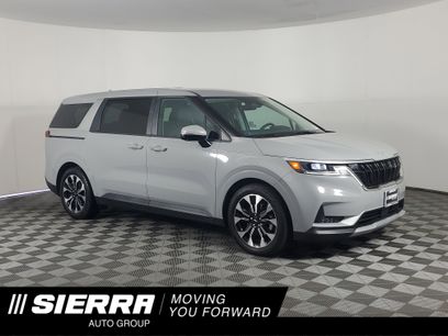 Used 2023 Kia Carnival EX