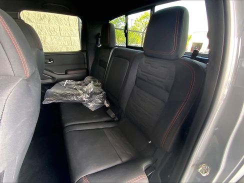 Used 2024 Nissan Frontier PRO-4X w/ Off-Road Protection Package AWD/4WD image 20