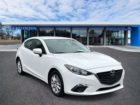 Used 2016 MAZDA MAZDA3 i Sport w/ Preferred Equipment Package image 1