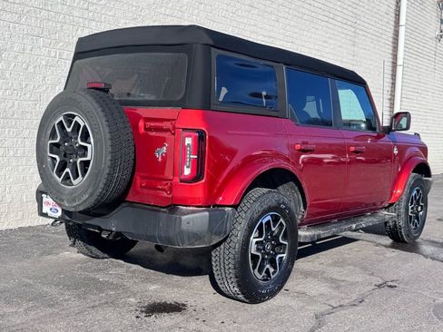 Certified 2024 Ford Bronco Outer Banks image 6