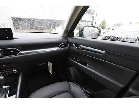 Certified 2025 MAZDA CX-5 AWD 2.5 S w/ Preferred Package image 8