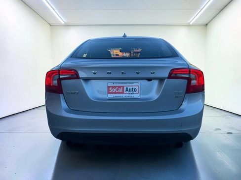 Used 2011 Volvo S60 T6 AWD/4WD image 4