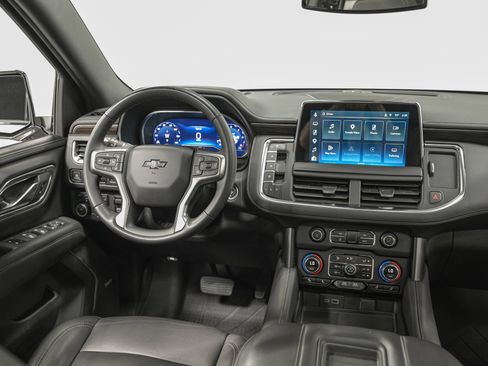Used 2023 Chevrolet Tahoe Z71 w/ Luxury Package AWD/4WD image 30