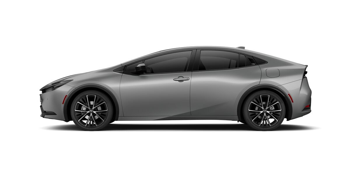 New 2027 Toyota Prius XLE FWD image 3