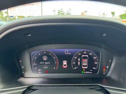 Used 2024 Honda Accord LX image 34