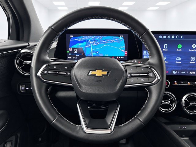 Used 2024 Chevrolet Blazer EV LT AWD/4WD image 29
