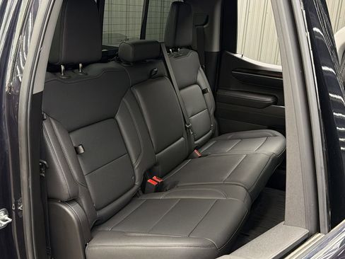 Used 2026 GMC Sierra 1500 SLT AWD/4WD image 38