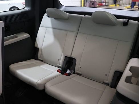 Used 2025 Hyundai Santa Fe SEL FWD image 30