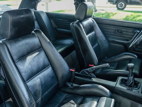 Used 1988 BMW M3 Coupe RWD image 23